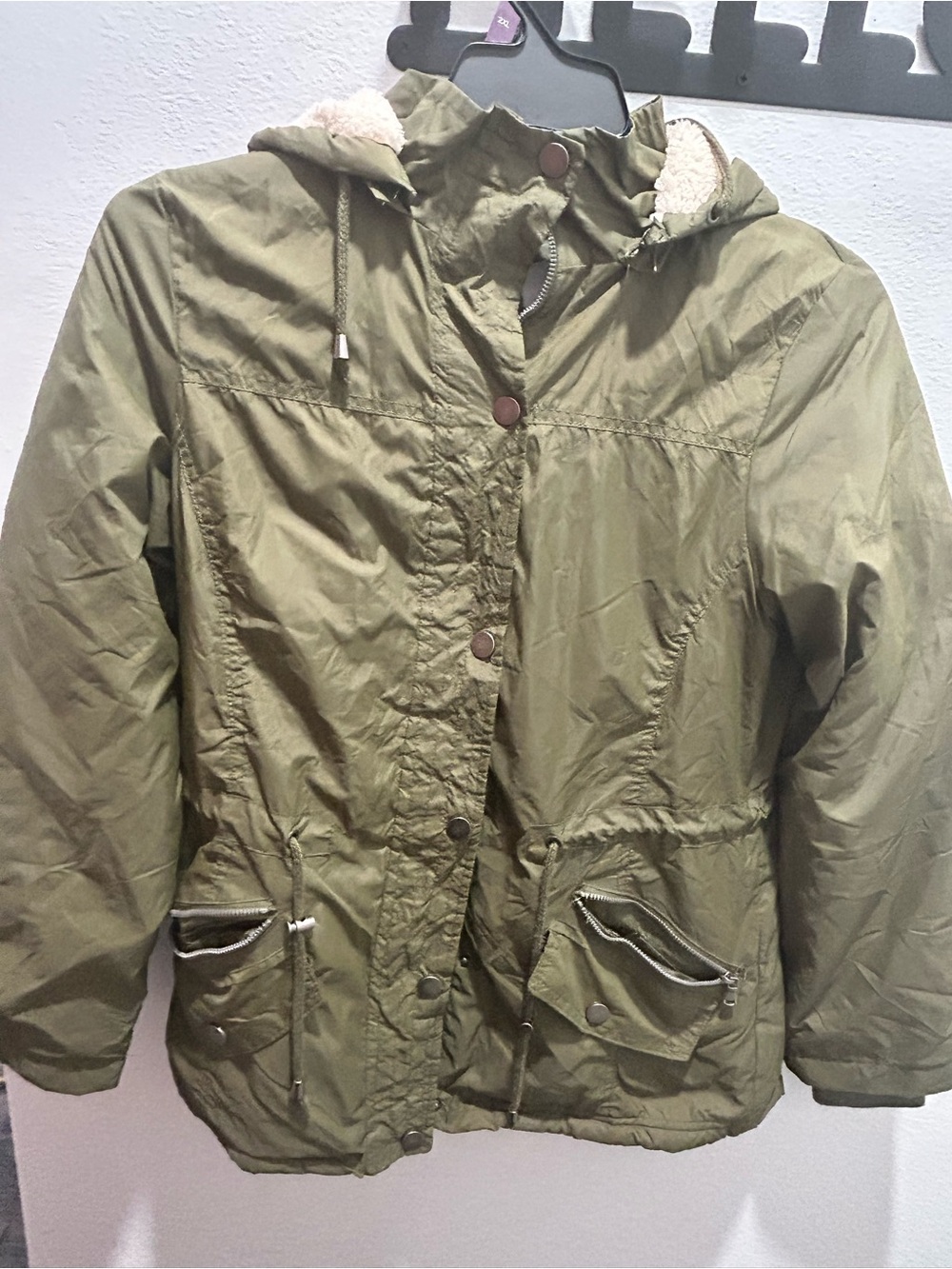 Hooded Utility Jacket in Olive Green